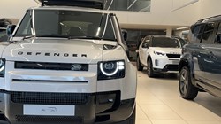 LAND ROVER DEFENDER 3.0 D250 X-Dynamic SE 110 5dr Auto 5943034
