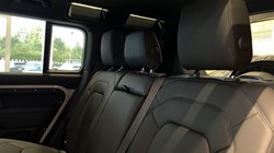 LAND ROVER DEFENDER 3.0 D250 X-Dynamic SE 110 5dr Auto 5943016