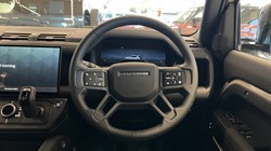 LAND ROVER DEFENDER 3.0 D250 X-Dynamic SE 110 5dr Auto 5942996