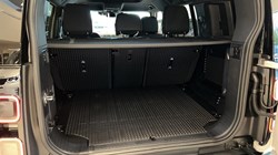 LAND ROVER DEFENDER 3.0 D250 X-Dynamic SE 110 5dr Auto 5943021