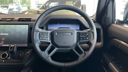 LAND ROVER DEFENDER 3.0 D250 X-Dynamic SE 110 5dr Auto 5861429