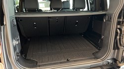 LAND ROVER DEFENDER 3.0 D250 X-Dynamic SE 110 5dr Auto 5861454