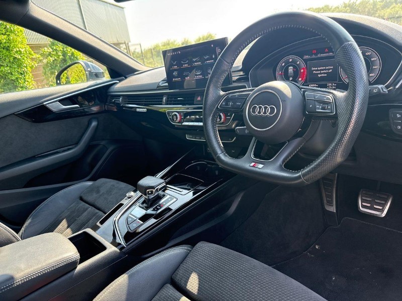 2020 (69) AUDI A4 40 TDI Quattro Black Edition 5dr S Tronic 5546388