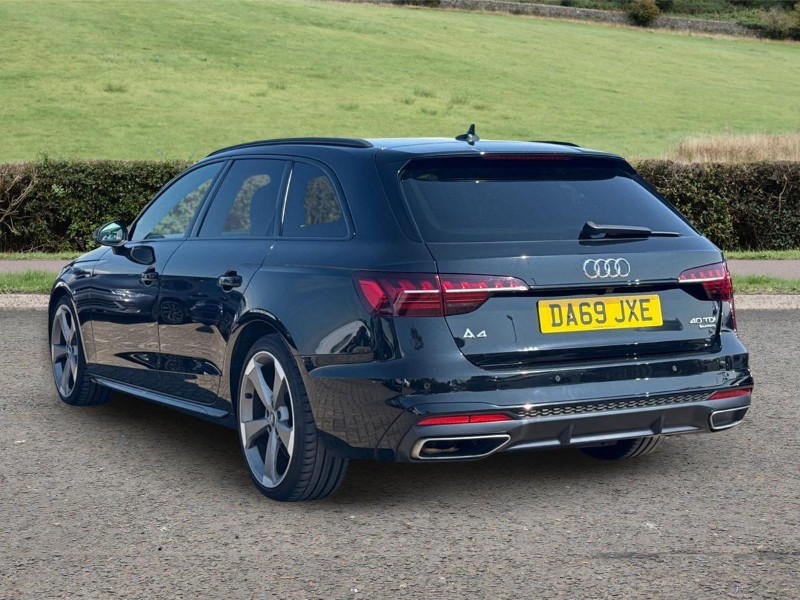 2020 (69) AUDI A4 40 TDI Quattro Black Edition 5dr S Tronic 1