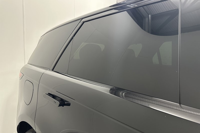  LAND ROVER RANGE ROVER SPORT 3.0 P460e Battersea Edition 5dr Auto 5920813