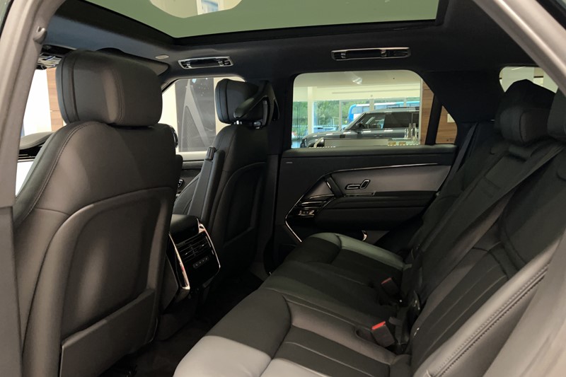  LAND ROVER RANGE ROVER SPORT 3.0 D300 Dynamic SE 5dr Auto 5942968
