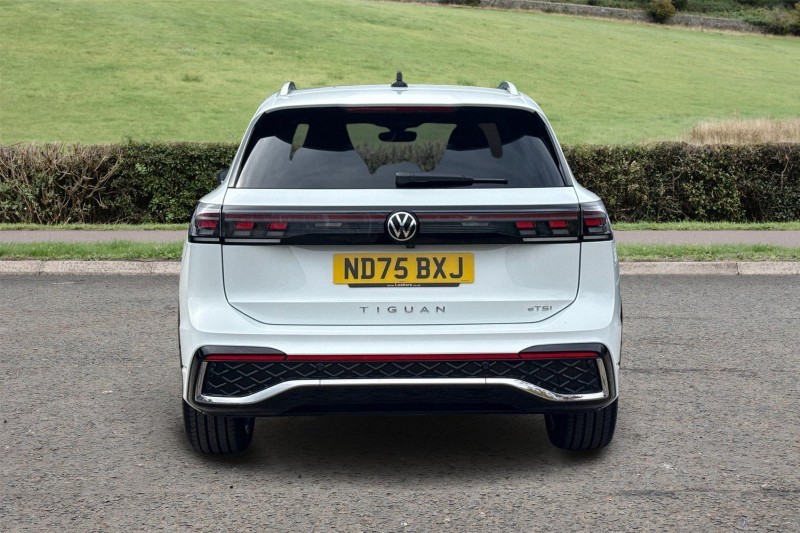 2025 (75) VOLKSWAGEN TIGUAN 1.5 eTSI 150 R-Line 5dr DSG 5680807
