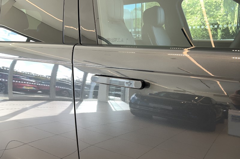  LAND ROVER RANGE ROVER 3.0 D300 Westminster Edition 4dr Auto 5853053