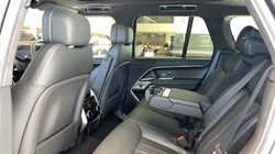 LAND ROVER RANGE ROVER 3.0 D300 Westminster Edition 4dr Auto 5853049