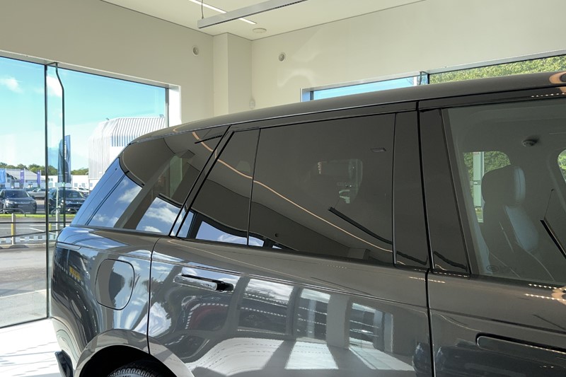  LAND ROVER RANGE ROVER 3.0 D300 Westminster Edition 4dr Auto 5853052