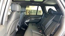 LAND ROVER RANGE ROVER 3.0 D300 Westminster Edition 4dr Auto 5853023