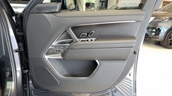 LAND ROVER RANGE ROVER 3.0 D300 Westminster Edition 4dr Auto 5853028