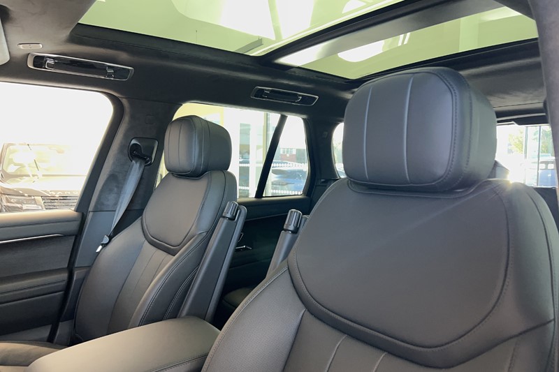  LAND ROVER RANGE ROVER 3.0 D300 Westminster Edition 4dr Auto 5853044