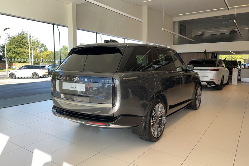  LAND ROVER RANGE ROVER 3.0 D300 Westminster Edition 4dr Auto 5853015