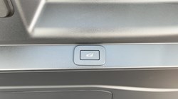 LAND ROVER RANGE ROVER 3.0 D300 Westminster Edition 4dr Auto 5853021