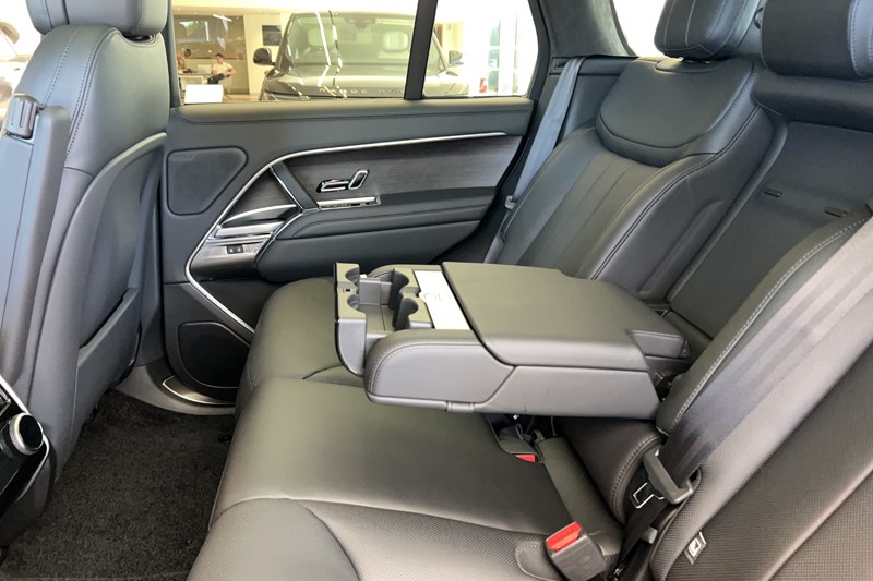  LAND ROVER RANGE ROVER 3.0 D300 Westminster Edition 4dr Auto 5853048