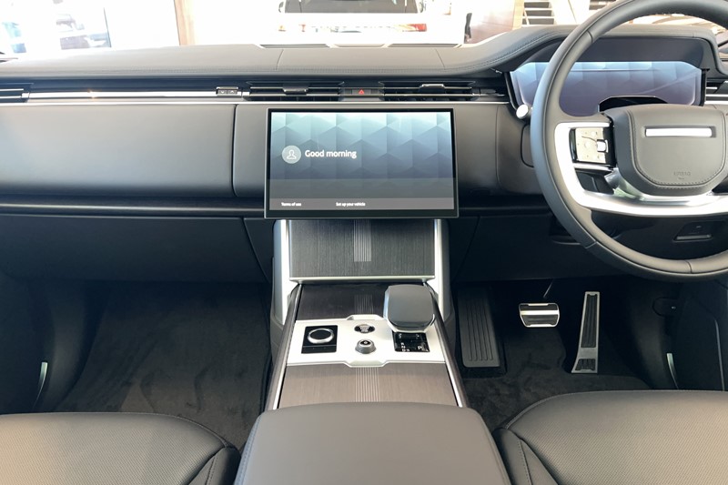  LAND ROVER RANGE ROVER 3.0 D300 Westminster Edition 4dr Auto 5853025