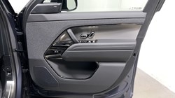 LAND ROVER RANGE ROVER SPORT 3.0 P460e Dynamic SE 5dr Auto 5726577