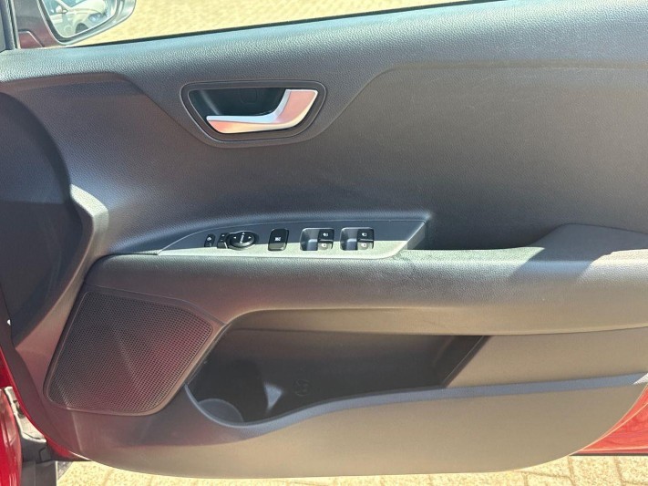 2022 (22) KIA STONIC 1.0T GDi 48V GT-Line 5dr 5609647