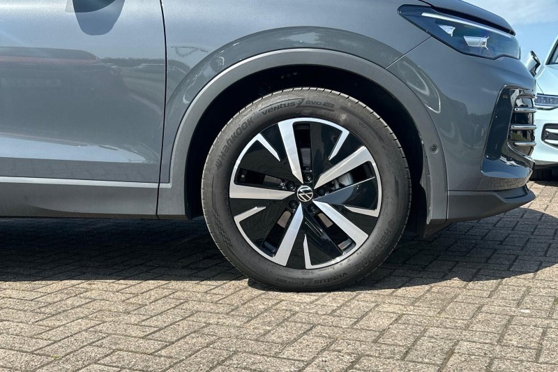2026 (75) VOLKSWAGEN TIGUAN 1.5 eTSI 150 Elegance 5dr DSG 5547699
