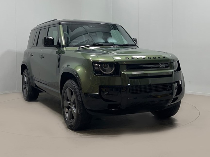 LAND ROVER DEFENDER