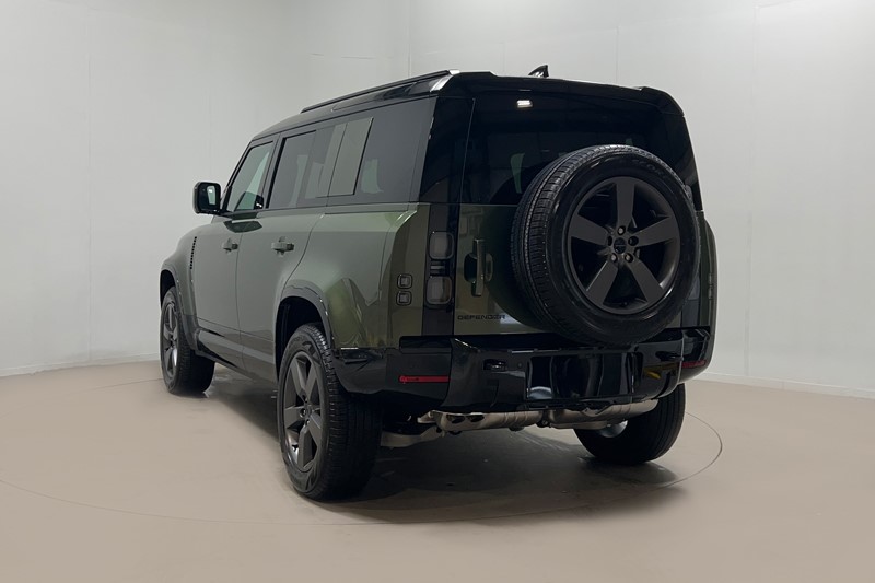  LAND ROVER DEFENDER 3.0 D250 X-Dynamic SE 110 5dr Auto 5732212