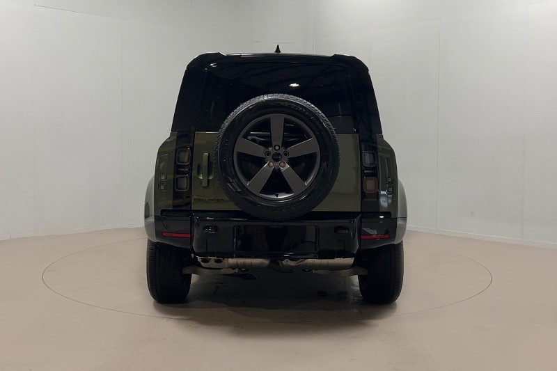  LAND ROVER DEFENDER 3.0 D250 X-Dynamic SE 110 5dr Auto 5732216