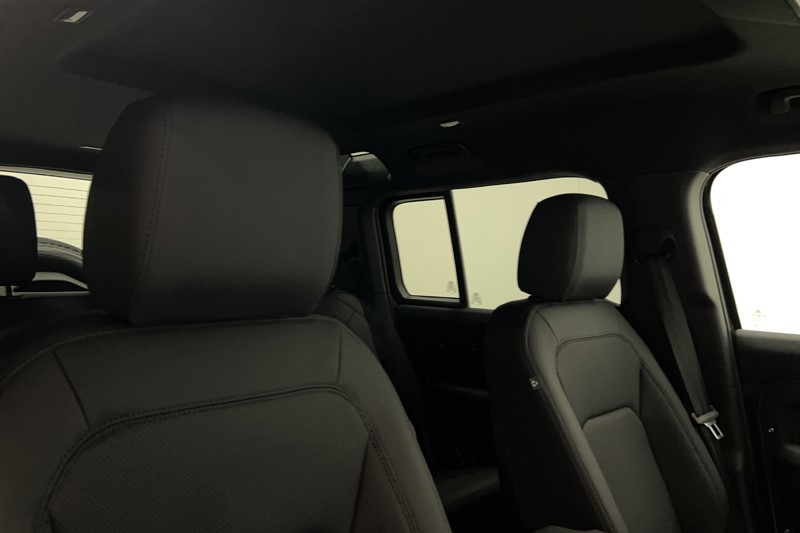  LAND ROVER DEFENDER 3.0 D250 X-Dynamic SE 110 5dr Auto 5732229