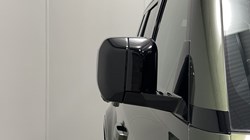 LAND ROVER DEFENDER 3.0 D250 X-Dynamic SE 110 5dr Auto 5732260