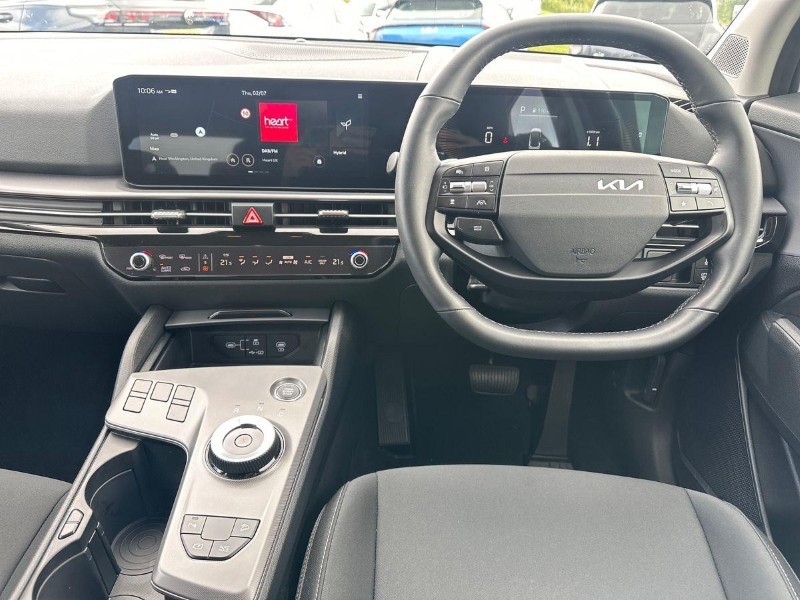 2025 (75) KIA SPORTAGE 1.6T GDi HEV Pure 5dr Auto 5568932
