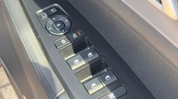 2025 (75) KIA SPORTAGE 1.6T GDi Pure 5dr 5624119