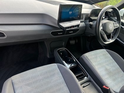 2021 (71) VOLKSWAGEN ID.3 150kW Life Pro Performance 58kWh 5dr Auto