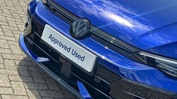2025 (75) VOLKSWAGEN GOLF 2.0 TSI 333 R Black Edition 4Motion 5dr DSG 5547047