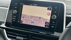 2025 (75) VOLKSWAGEN T-ROC 1.5 TSI R-Line 5dr 5555087