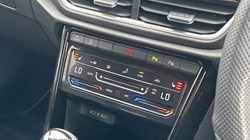 2025 (75) VOLKSWAGEN T-ROC 1.5 TSI R-Line 5dr 5555090