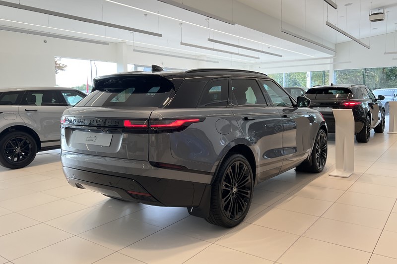  LAND ROVER RANGE ROVER VELAR 2.0 D200 MHEV Belgravia Edition 5dr Auto 5917661