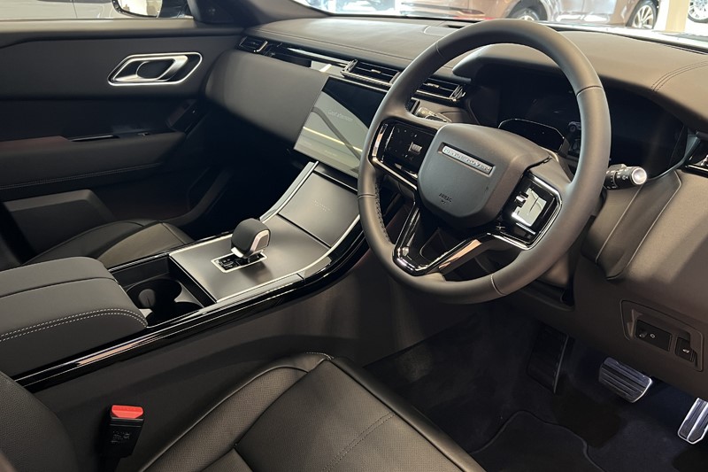  LAND ROVER RANGE ROVER VELAR 2.0 D200 MHEV Belgravia Edition 5dr Auto 5917651