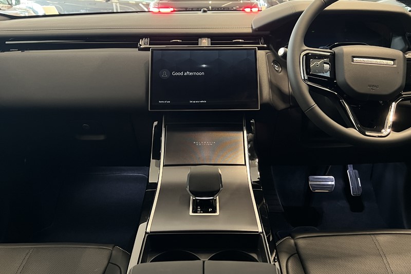  LAND ROVER RANGE ROVER VELAR 2.0 D200 MHEV Belgravia Edition 5dr Auto 5917677
