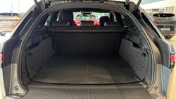 LAND ROVER RANGE ROVER VELAR 2.0 D200 MHEV Belgravia Edition 5dr Auto 5917657