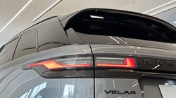 LAND ROVER RANGE ROVER VELAR 2.0 D200 MHEV Belgravia Edition 5dr Auto 5917659