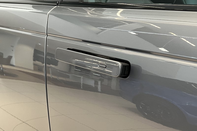  LAND ROVER RANGE ROVER VELAR 2.0 D200 MHEV Belgravia Edition 5dr Auto 5917664