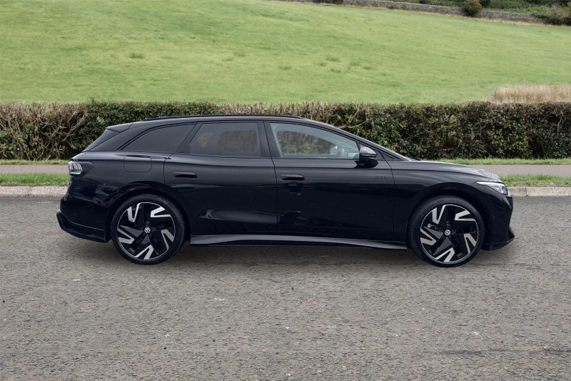 2026 (26) VOLKSWAGEN ID.7 250kW 4MOTION GTX Plus 86kWh 5dr Auto 5561622