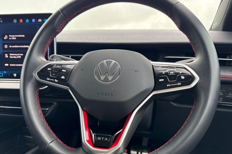 2026 (26) VOLKSWAGEN ID.7 250kW 4MOTION GTX Plus 86kWh 5dr Auto 5561640
