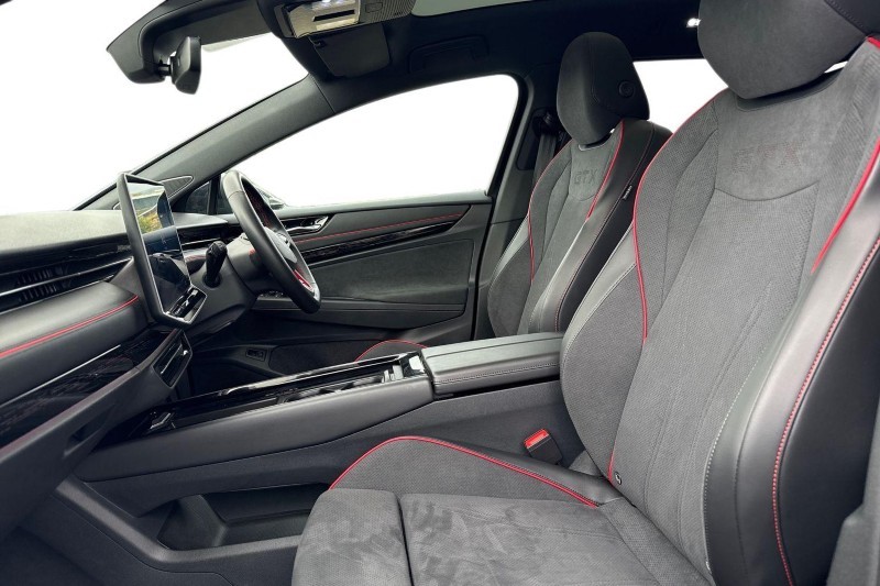 2026 (26) VOLKSWAGEN ID.7 250kW 4MOTION GTX Plus 86kWh 5dr Auto 5561625