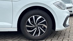 2023 (73) VOLKSWAGEN POLO 1.0 TSI Life 5dr 5562471