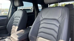 2023 (23) VOLKSWAGEN TOUAREG 3.0 V6 TDI 4Motion R-Line 5dr Tip Auto 5589217