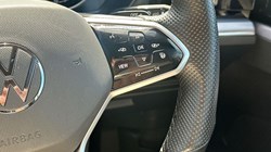 2023 (23) VOLKSWAGEN TOUAREG 3.0 V6 TDI 4Motion R-Line 5dr Tip Auto 5589205