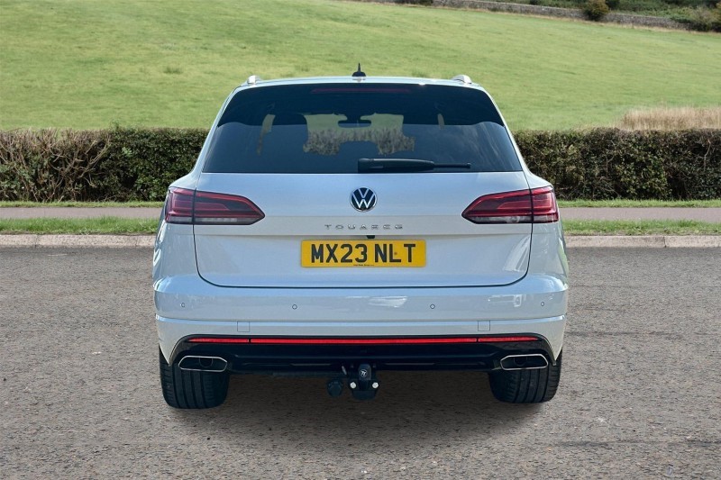 2023 (23) VOLKSWAGEN TOUAREG 3.0 V6 TDI 4Motion R-Line 5dr Tip Auto 5589193