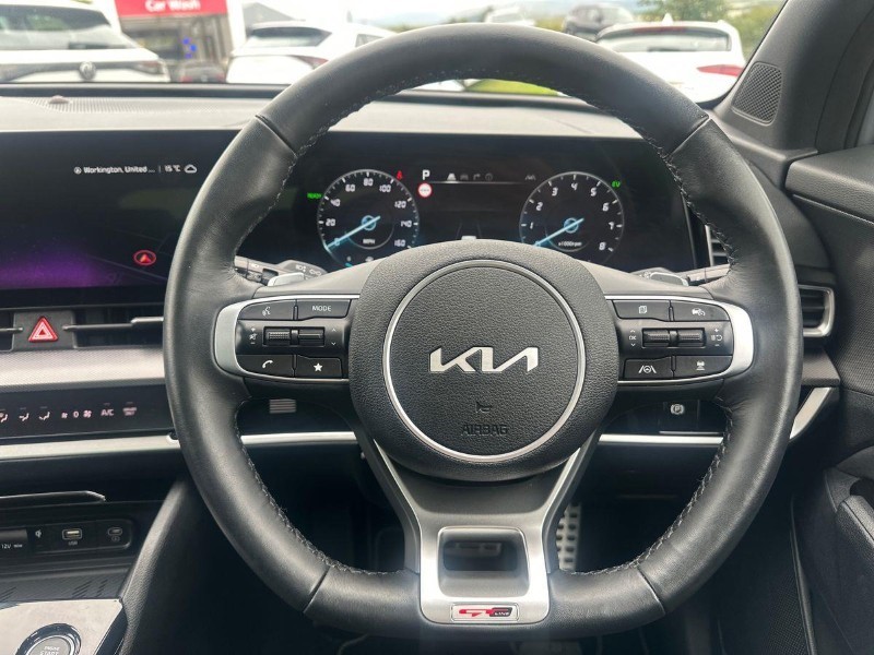 2024 (24) KIA SPORTAGE 1.6T GDi 207 HEV GT-Line S 5dr Auto AWD 5572563