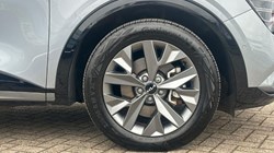2024 (24) KIA SPORTAGE 1.6T GDi 207 HEV GT-Line S 5dr Auto AWD 5572548
